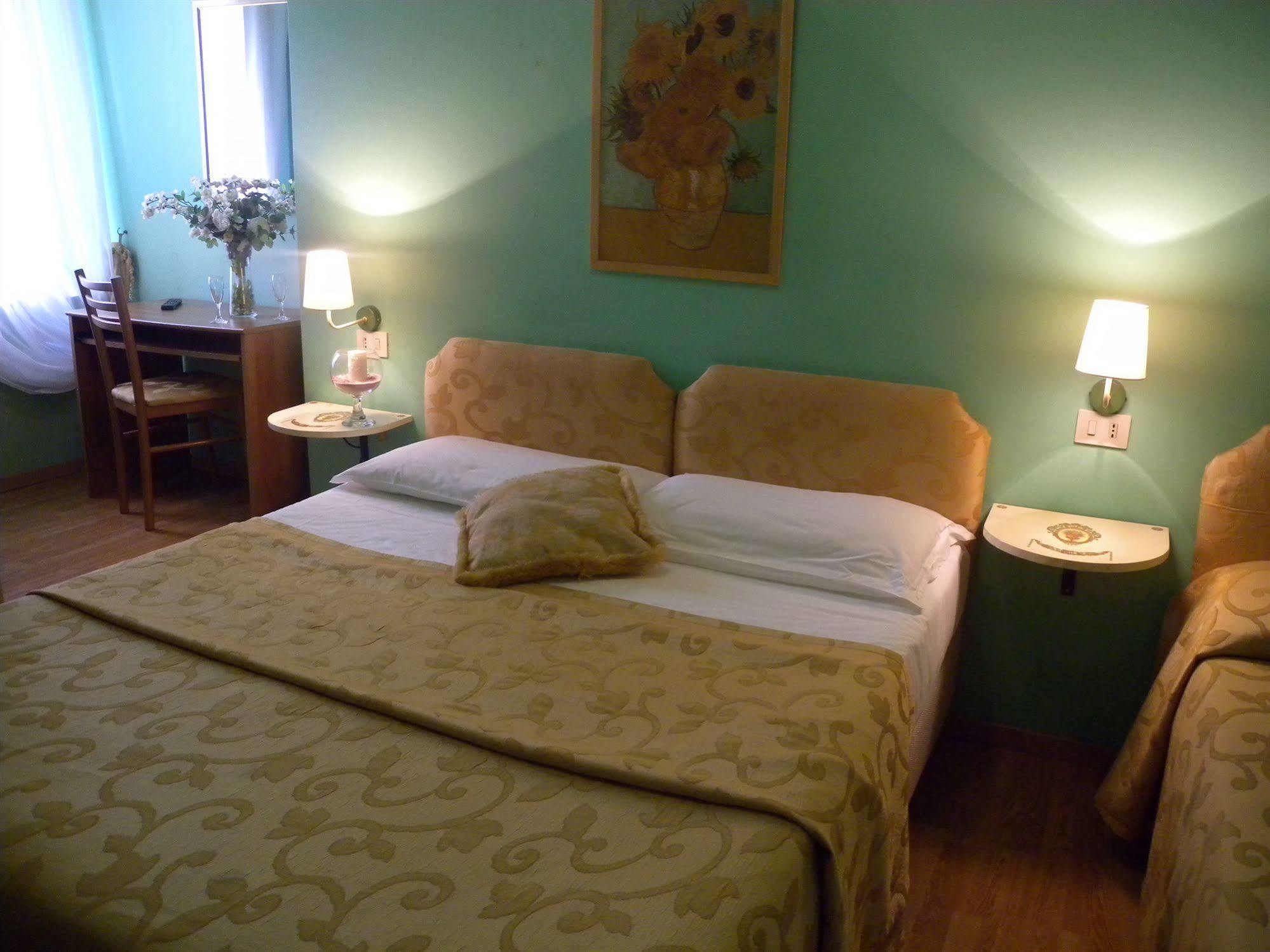 Hotel Margaret Róma Kültér fotó