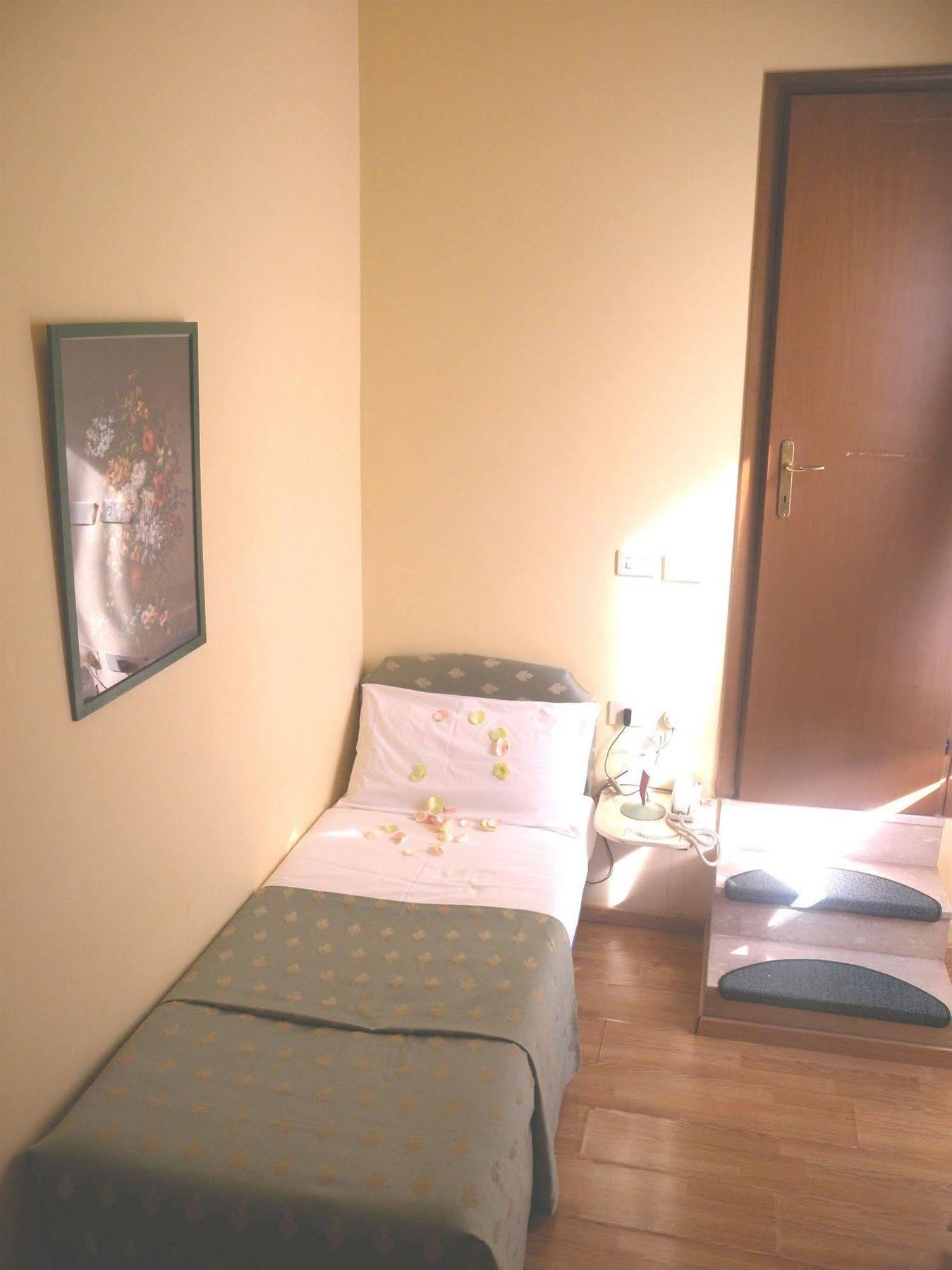 Hotel Margaret Róma Kültér fotó