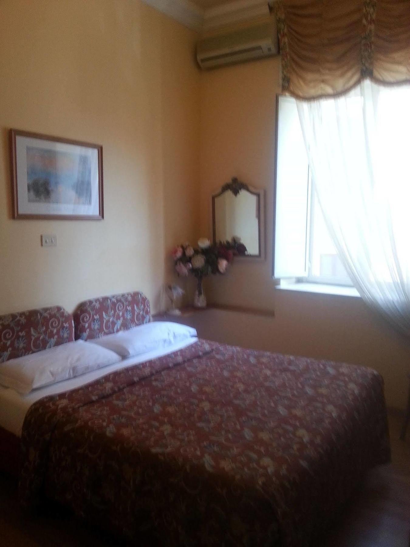 Hotel Margaret Róma Kültér fotó